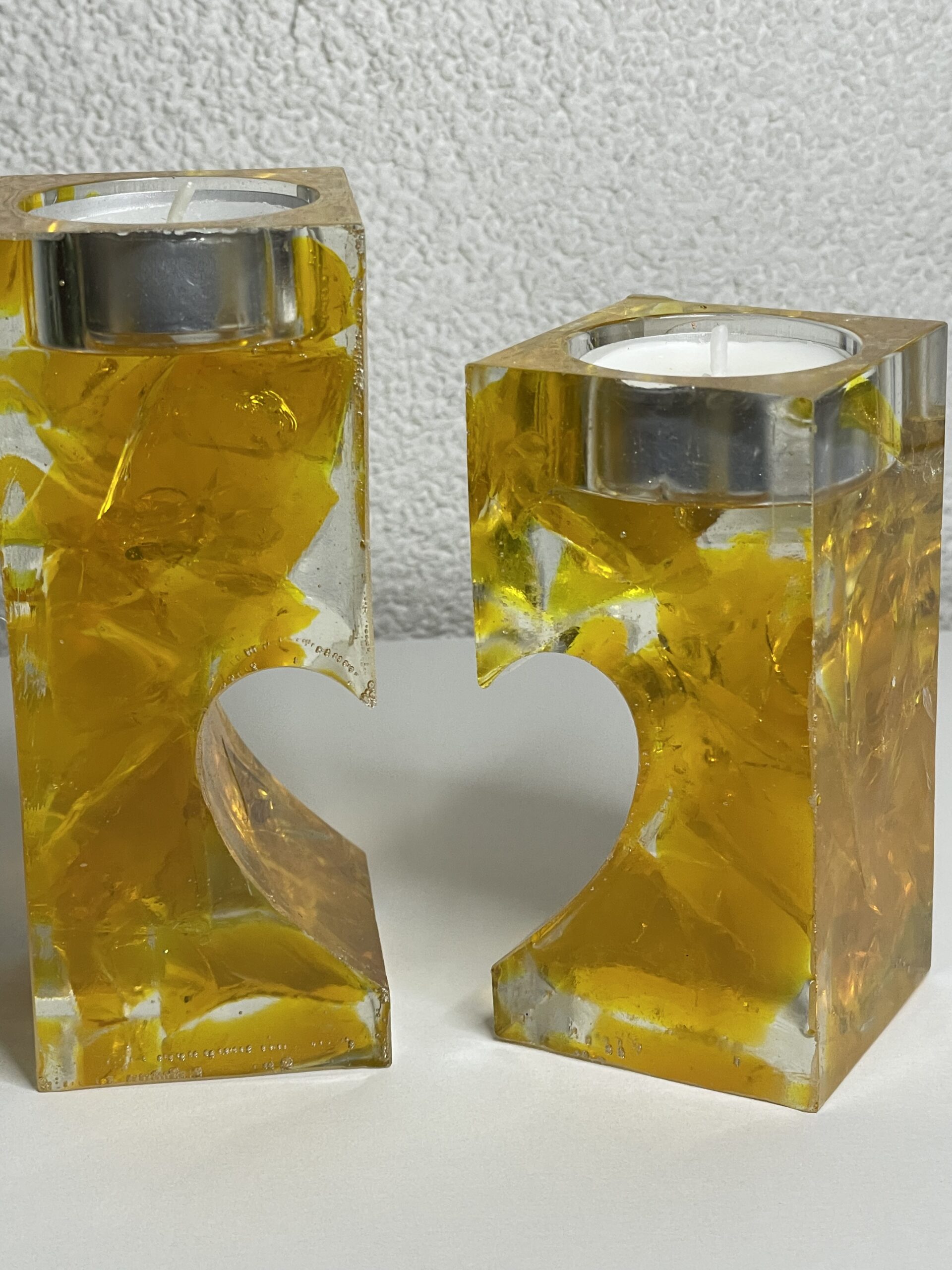 Selfmade 2 tlg. Teelicht aus Epoxidharz & Dallglas – Unikat, Wohnaccessoire, Geschenkidee gelb – Bild 2
