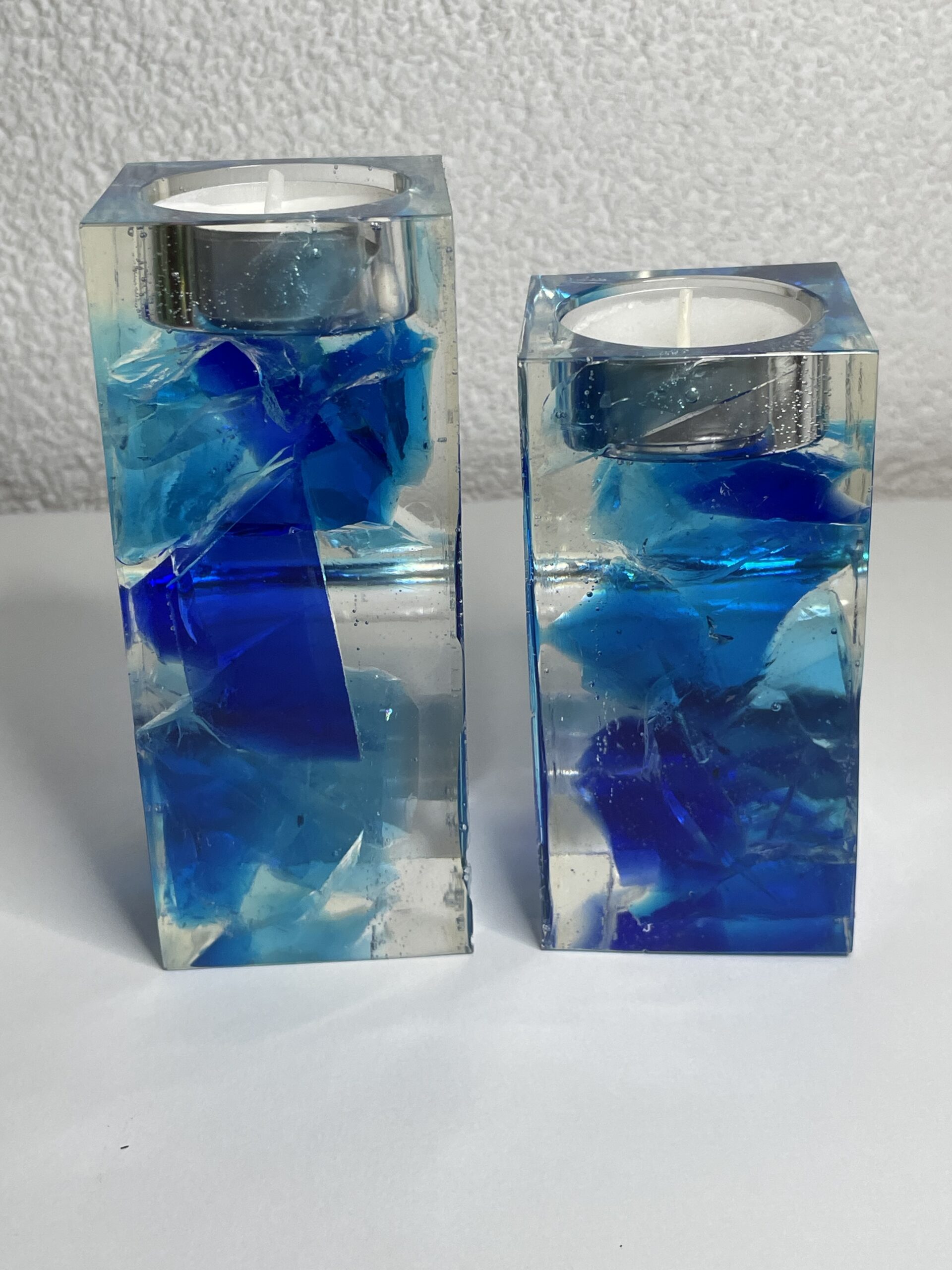 Selfmade 2 tlg. Teelicht aus Epoxidharz & Dallglas – Unikat, Wohnaccessoire, Geschenkidee dunkel/hellblau – Bild 4