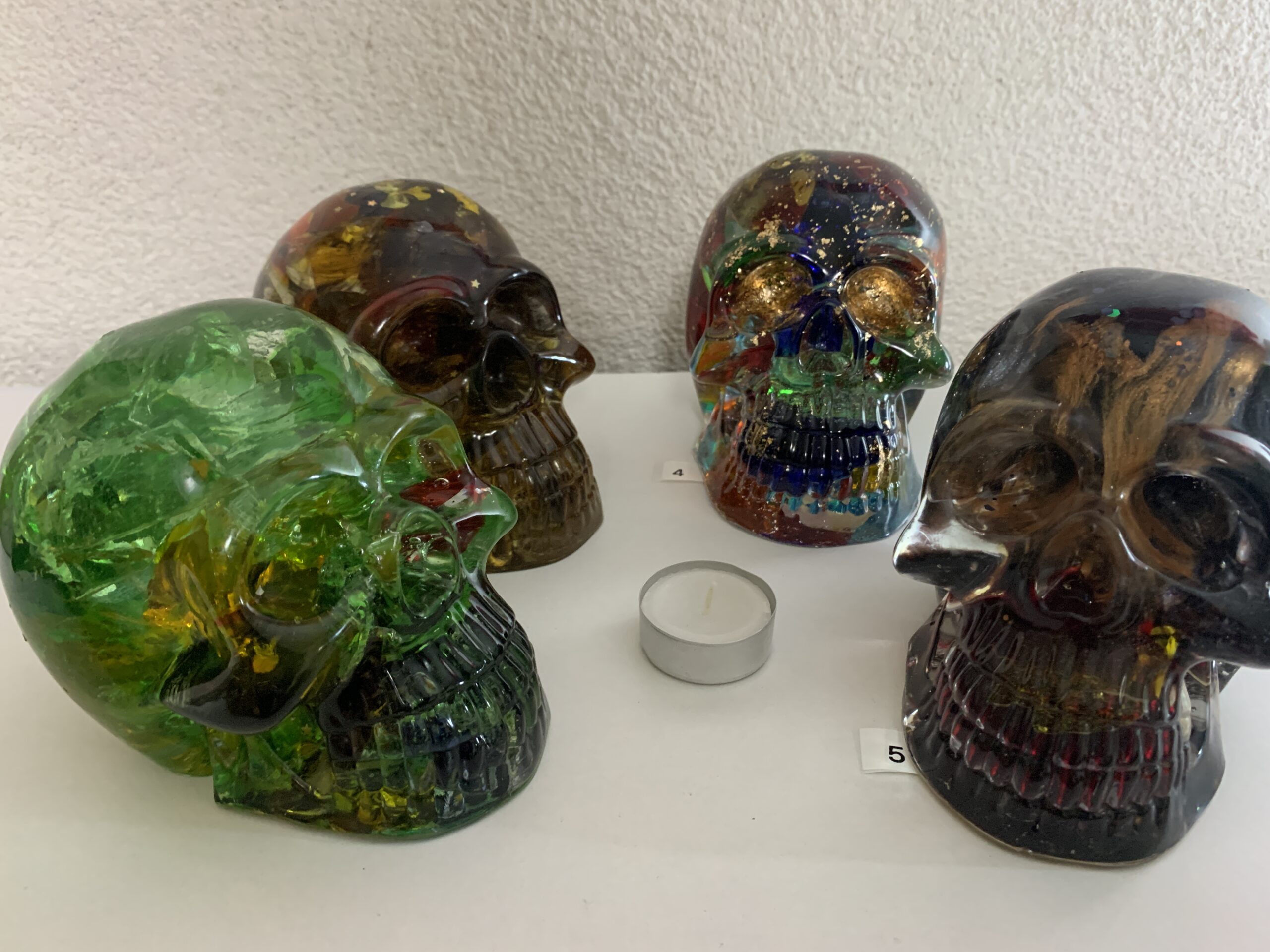 XXL Totenkopf / Deko-Lampe Unikat mit LED Sockel | Skull Kunst für Szene & Sammler Glas / Nachtlicht 5 – Bild 9