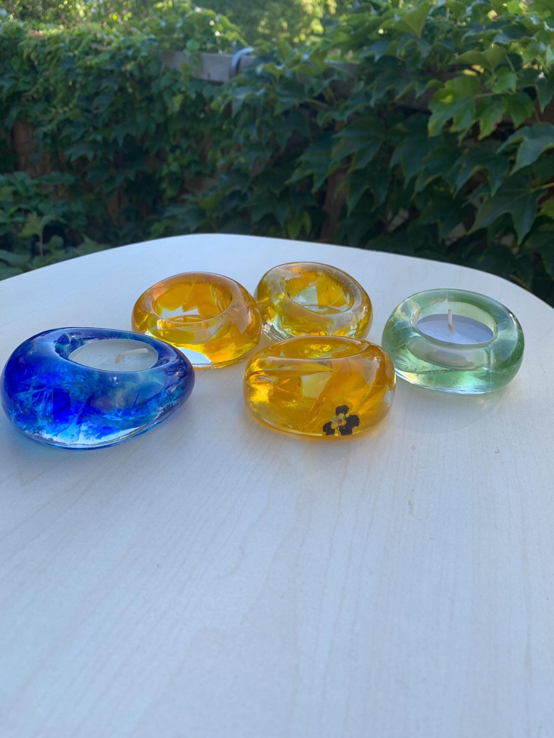 Handgemachter Teelichthalter, Teelicht – Unikat, Geschenk individuelles Design und stimmungsvolle Deko Blume – Bild 4