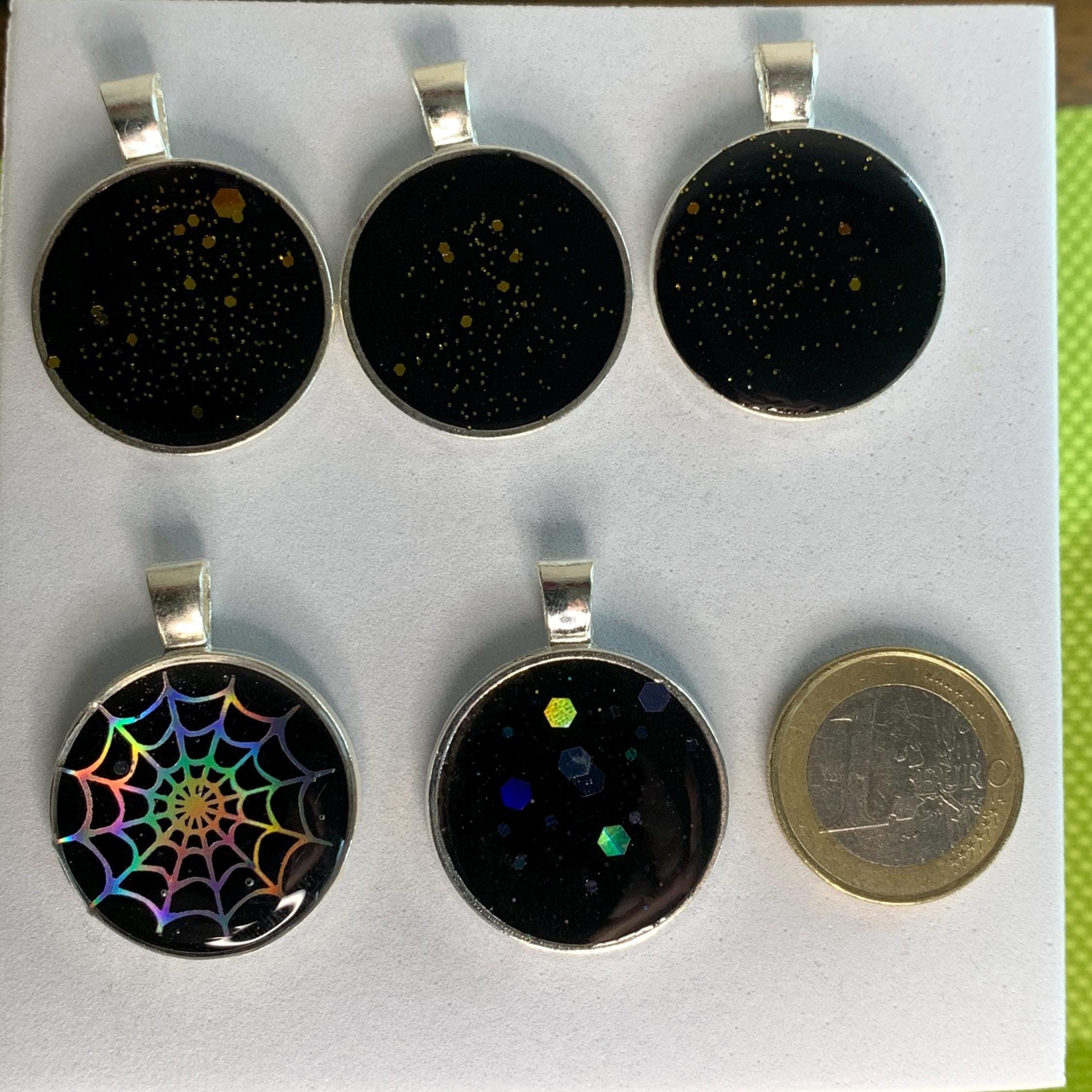 Epoxidharz-Kette mit Anhänger – Handgemachtes Unikat, moderner Schmuck, Geschenk für Sie 1 – Bild 12